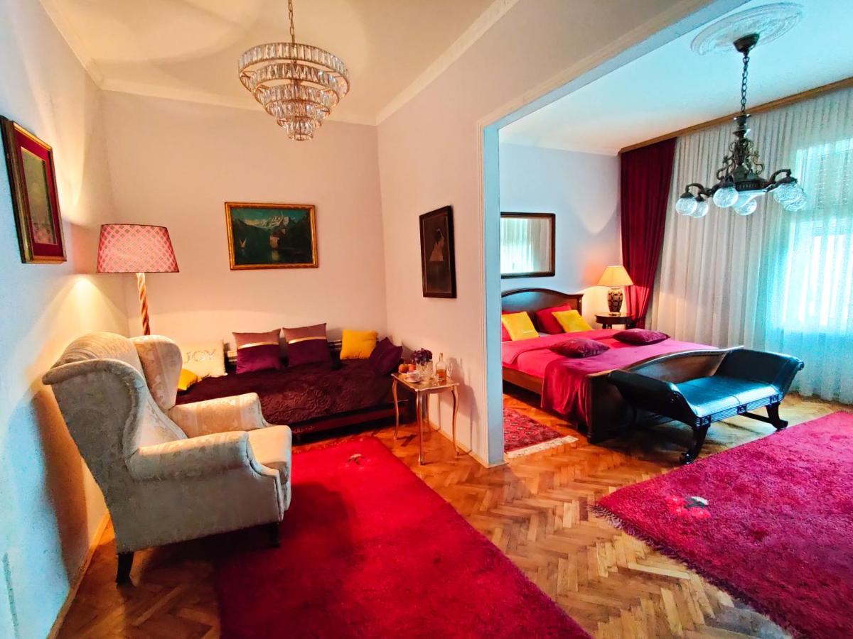 2 On Seven Appartement Zagreb Buitenkant foto