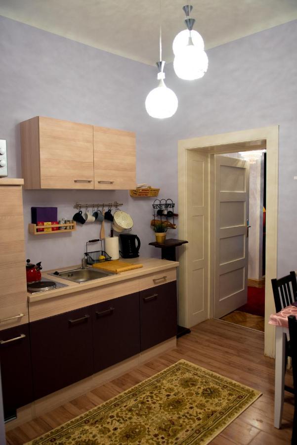 2 On Seven Appartement Zagreb Buitenkant foto