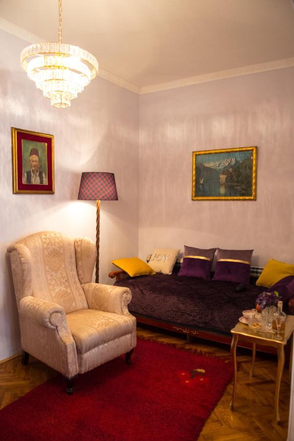 2 On Seven Appartement Zagreb Buitenkant foto