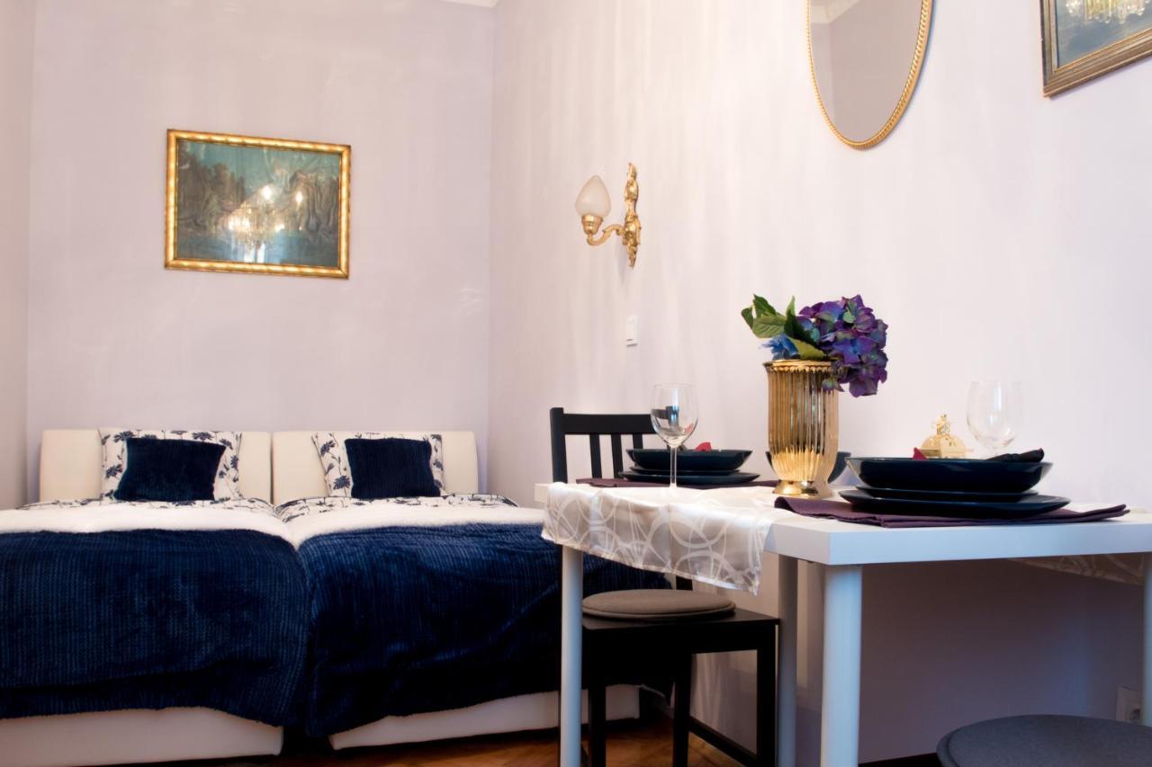 2 On Seven Appartement Zagreb Buitenkant foto